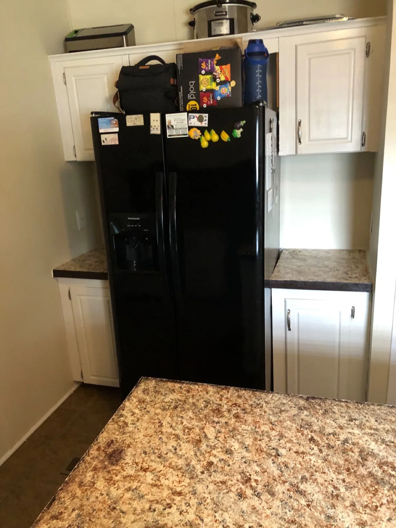 Tan speckled epoxy countertop in a Goldsboro, North Carolina kitchen